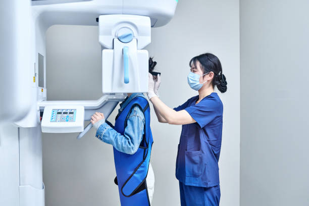 Best Emergency Gum Treatment in Bowling Green, MO